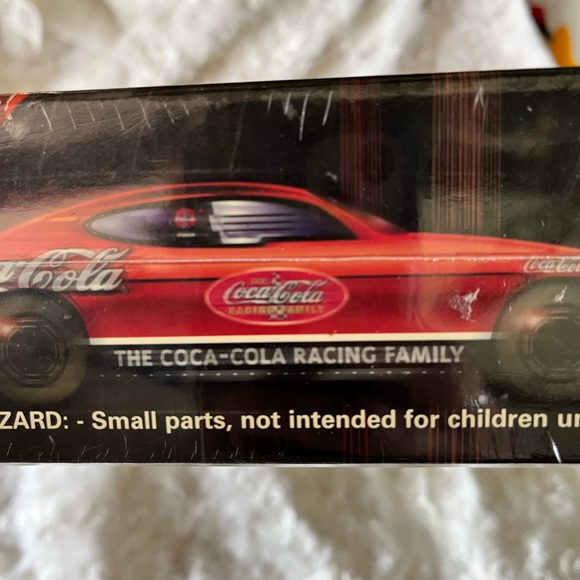Nascar Coca Cola Racing Board Game 1st Edition New Collectors Edition SEALED - Picture 11 of 11